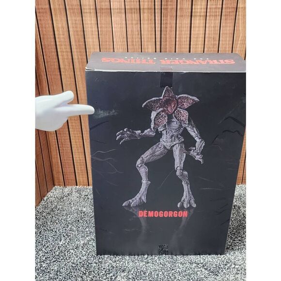 Stranger Things S4 The Void Series Demogorgon 11" Action Figure Bandai #A80 - Picture 5 of 11